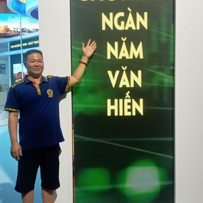 VĂN HÙNG LƯU Lưu