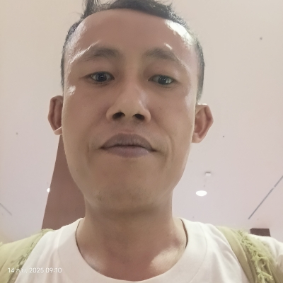 มนตรี นนท์ศิริ