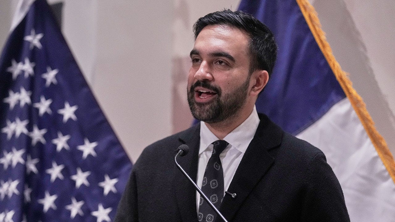 NYC Mayor-elect Zohran Mamdani calls for Starbucks boycott amid strike | Fox News