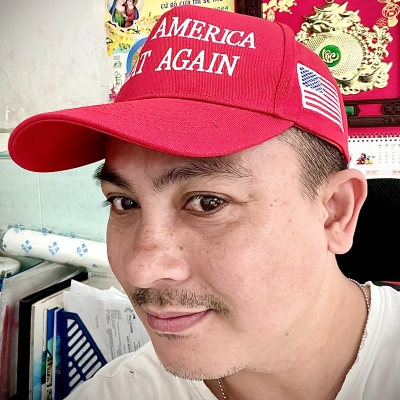 QUANG TIẾP NGUYỄN