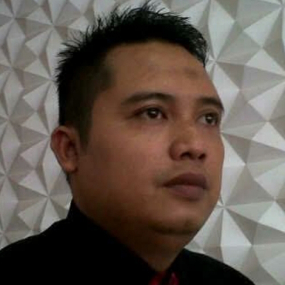 Toto Sugiarto