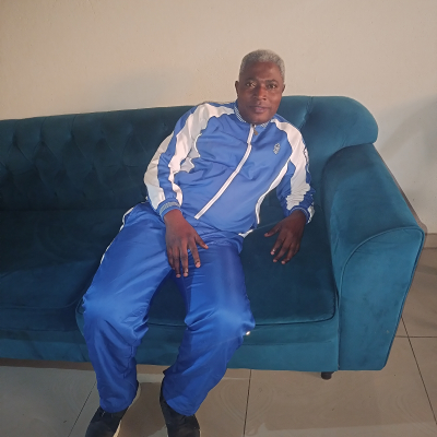 Amos Nguenbou Ngouompo